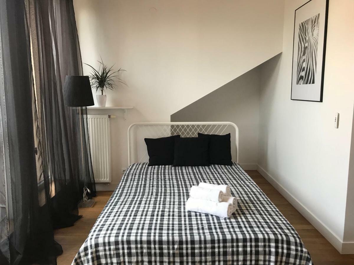 Apartament "Warszawa" Luaran gambar